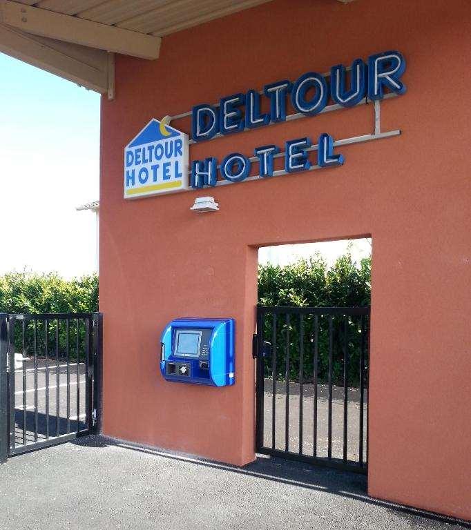 Brit Hotel Confort Villeneuve Sur Lot Bias  Екстер'єр фото